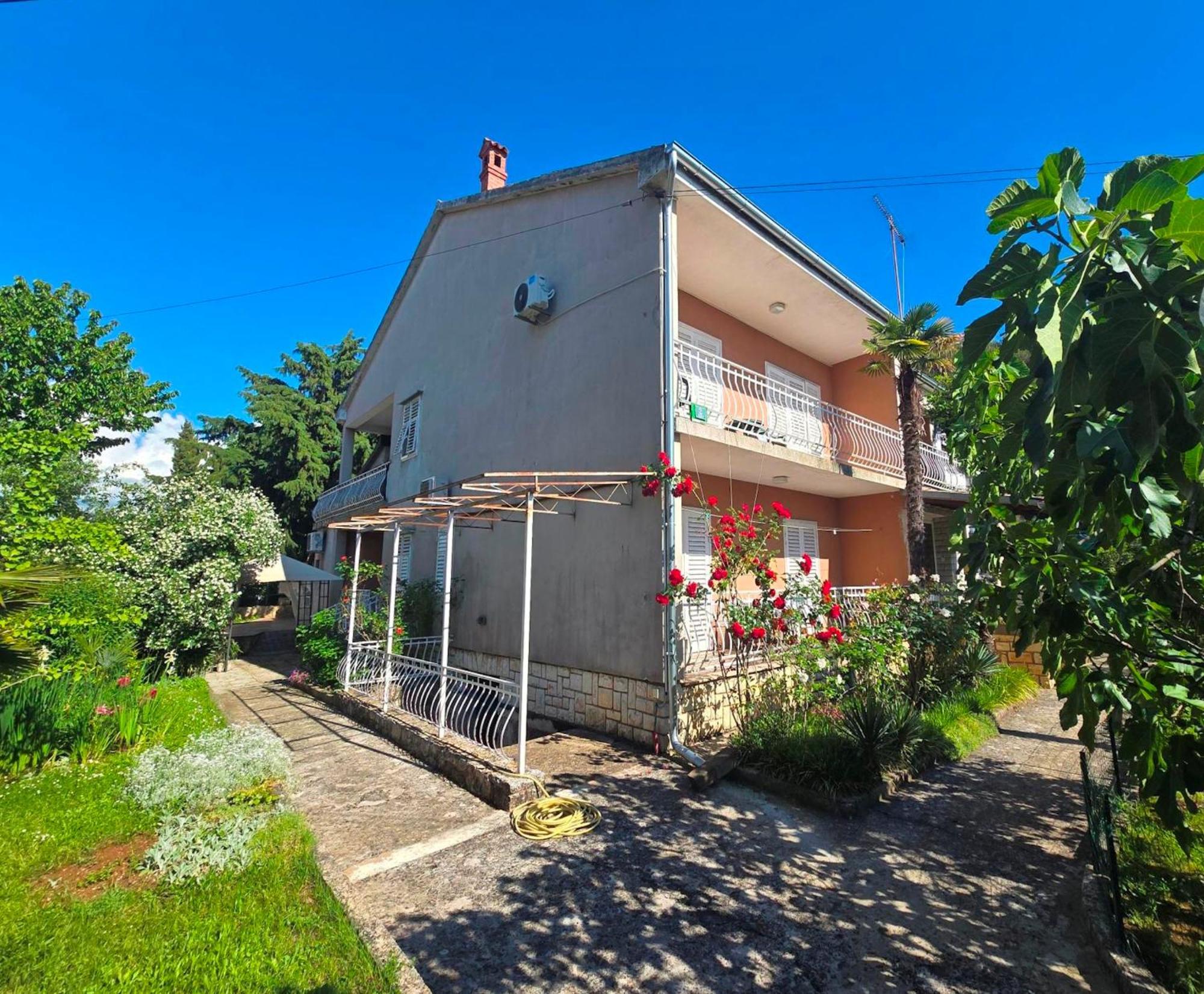 Apartman Renata Mare *