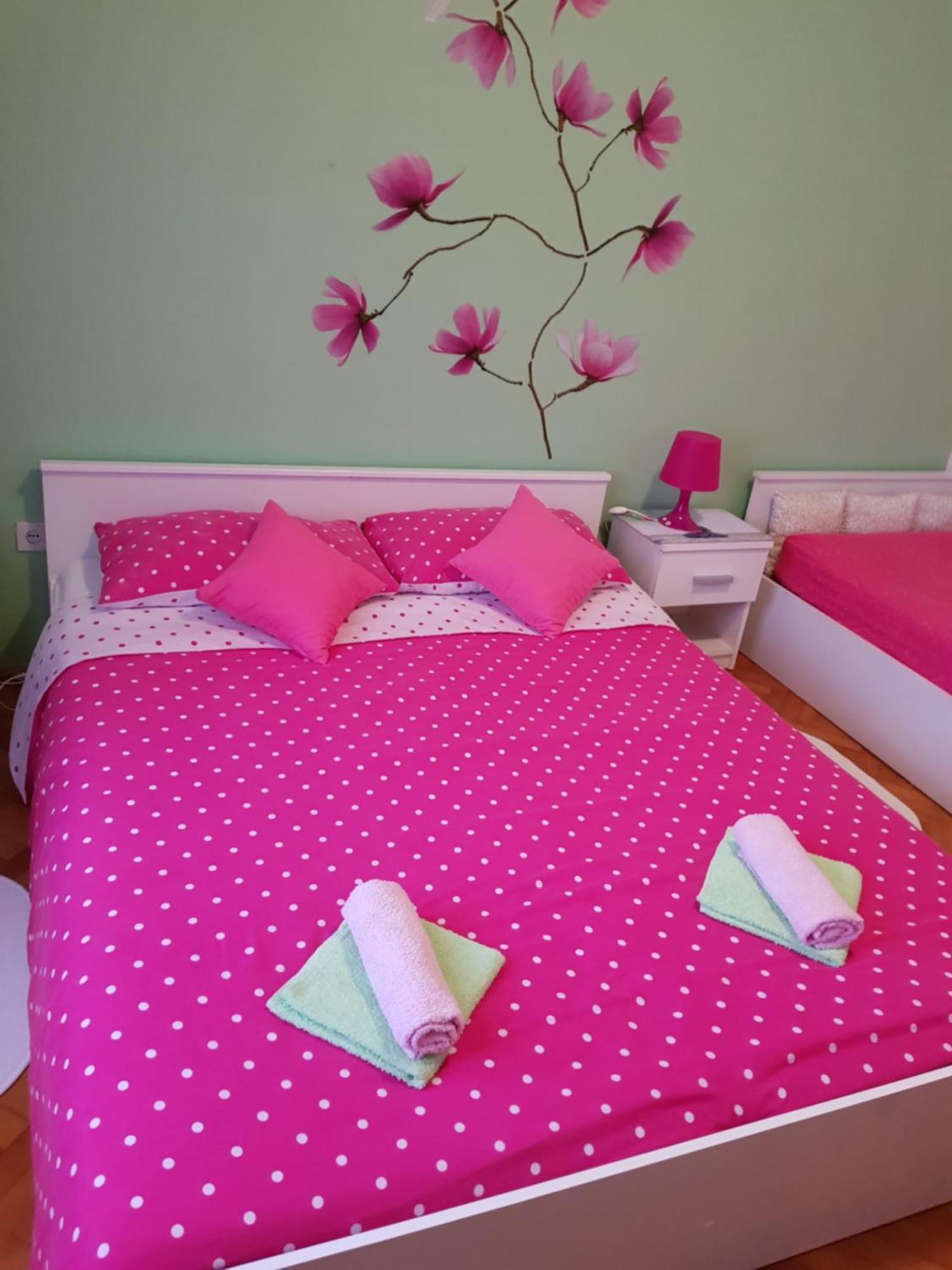 Renata Mare Apartment