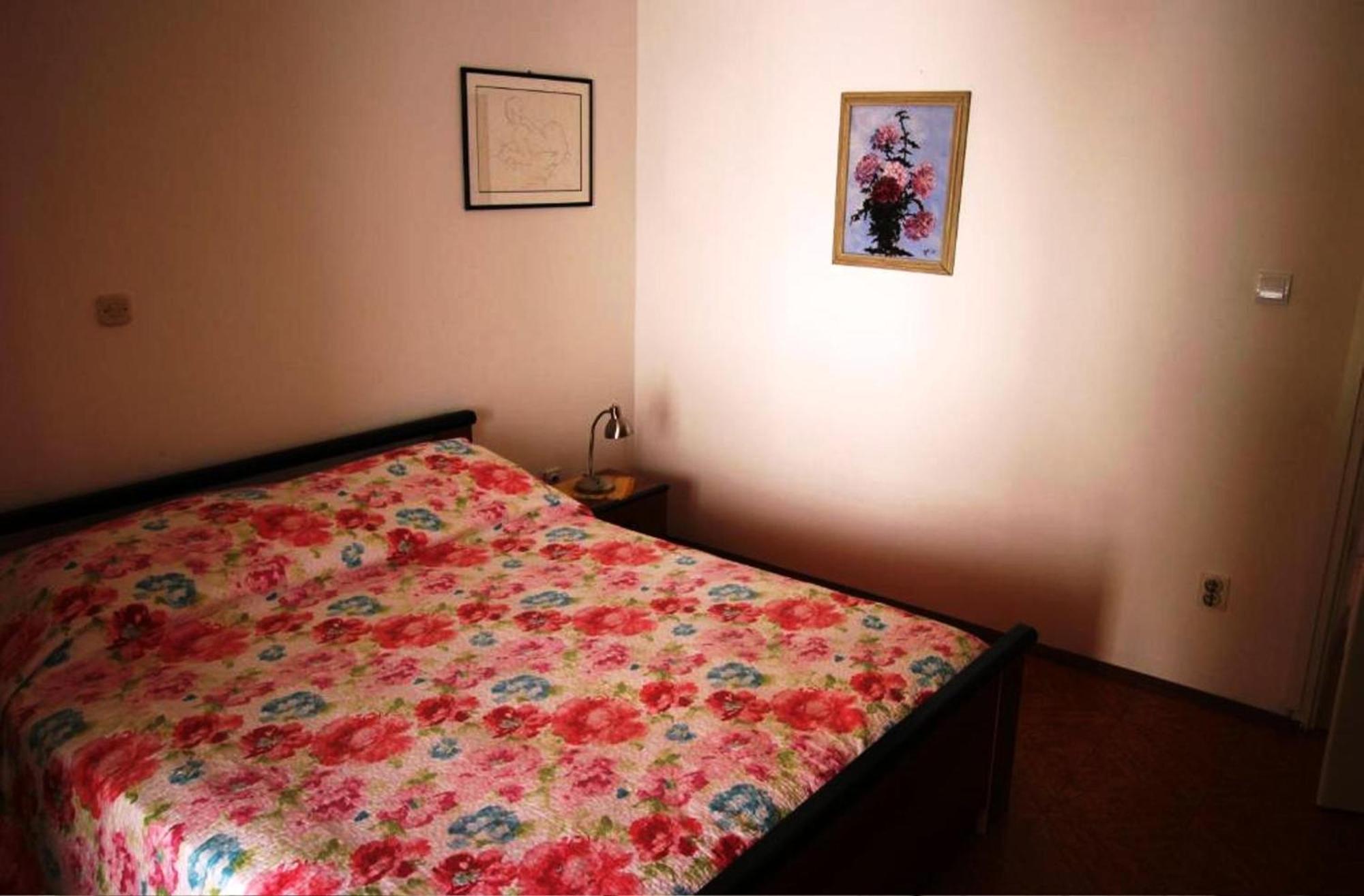 Renata Mare Apartment *